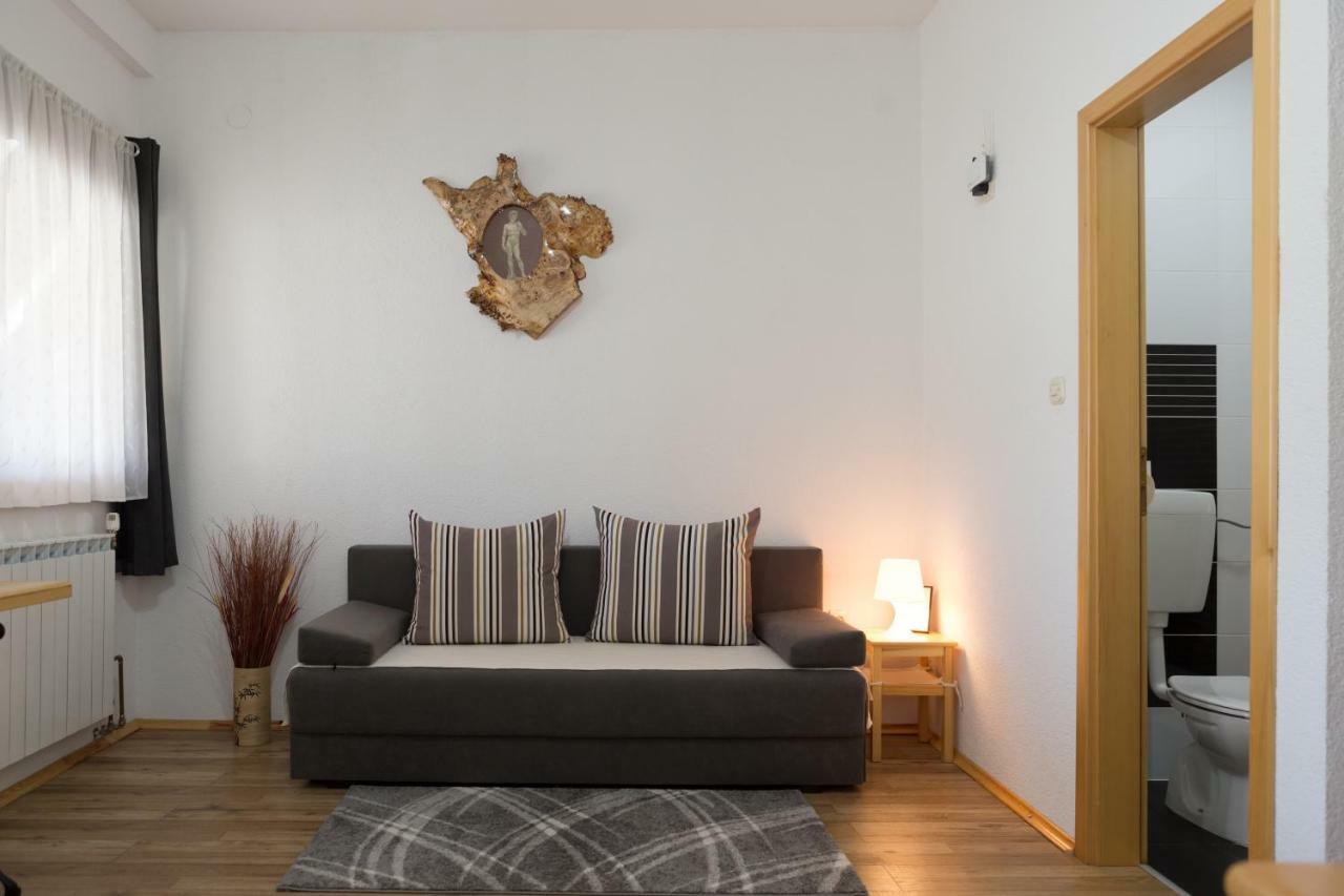 Studio Apartments Plitvice Lacus Korenica Εξωτερικό φωτογραφία